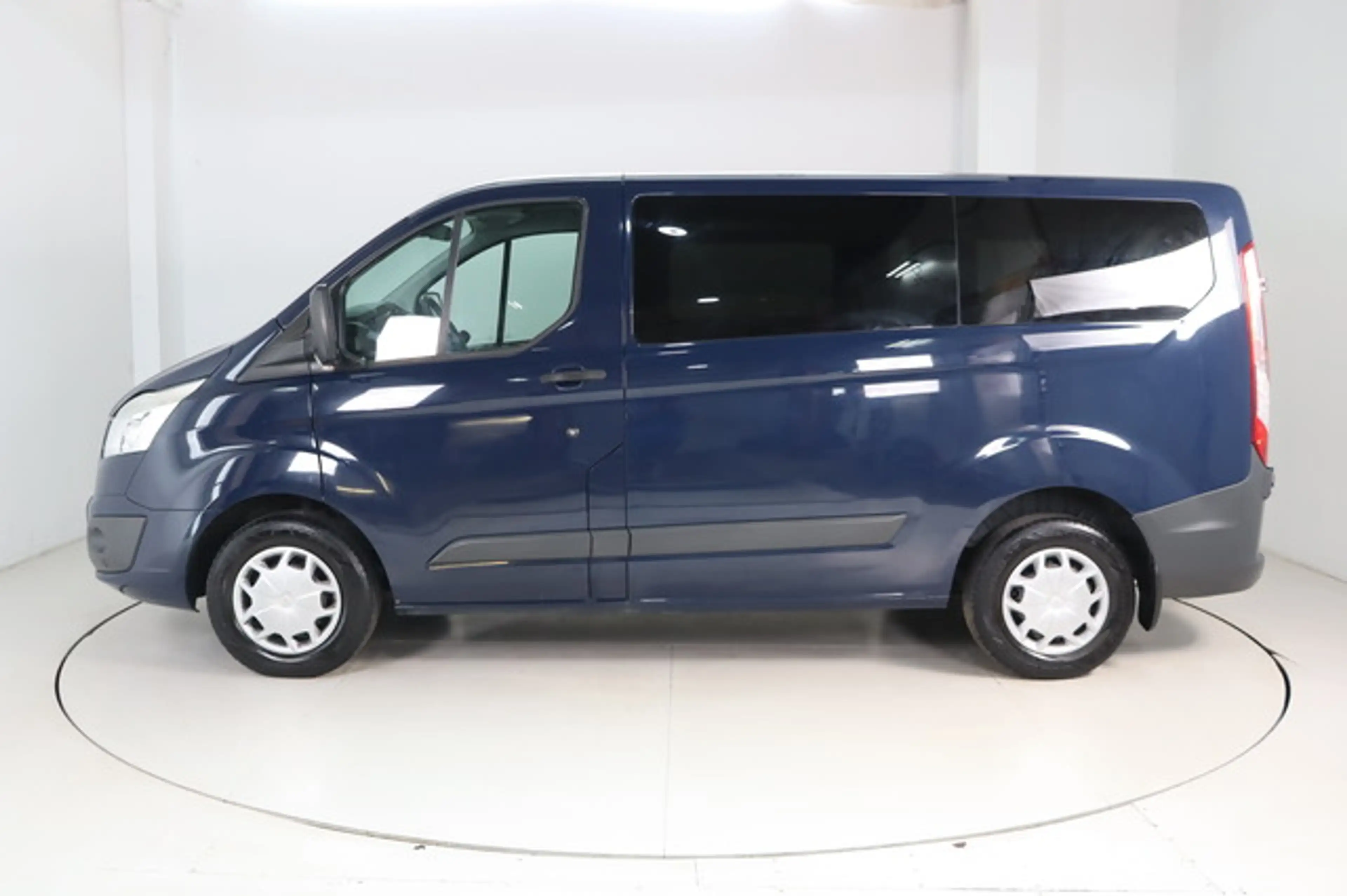 Ford Transit Custom Kombi 310 L1 H1 Trend 2.0 EcoBlue MwSt. ausw. — photo 10