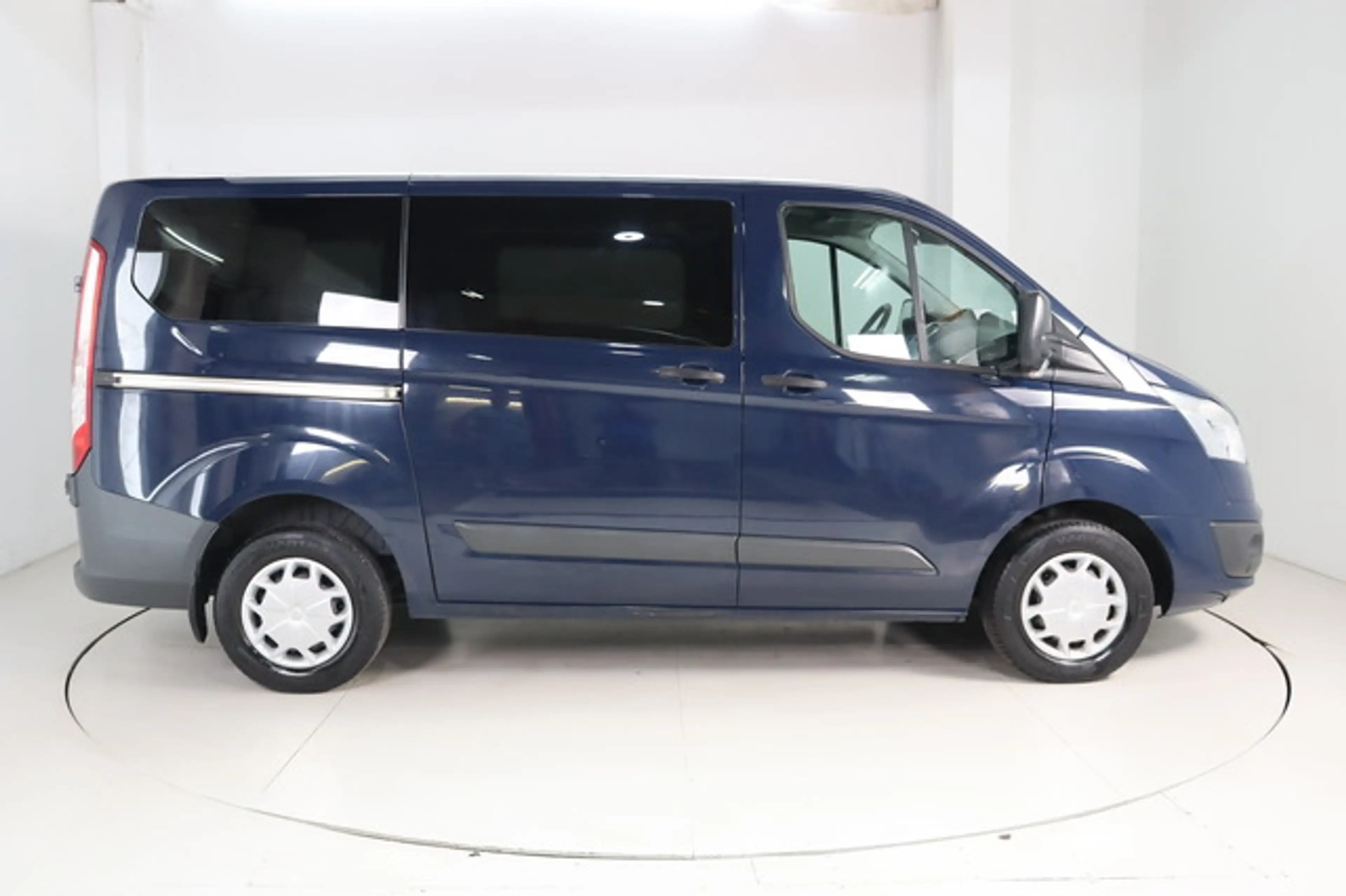 Ford Transit Custom Kombi 310 L1 H1 Trend 2.0 EcoBlue MwSt. ausw. — photo 4