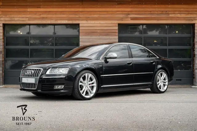 Audi S8 5.2 V10 Quattro |Massage|SoClo|Keramik|sDach|