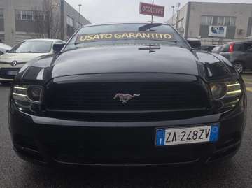 Mustang Fastback 3.7 benzina 305 cv auto