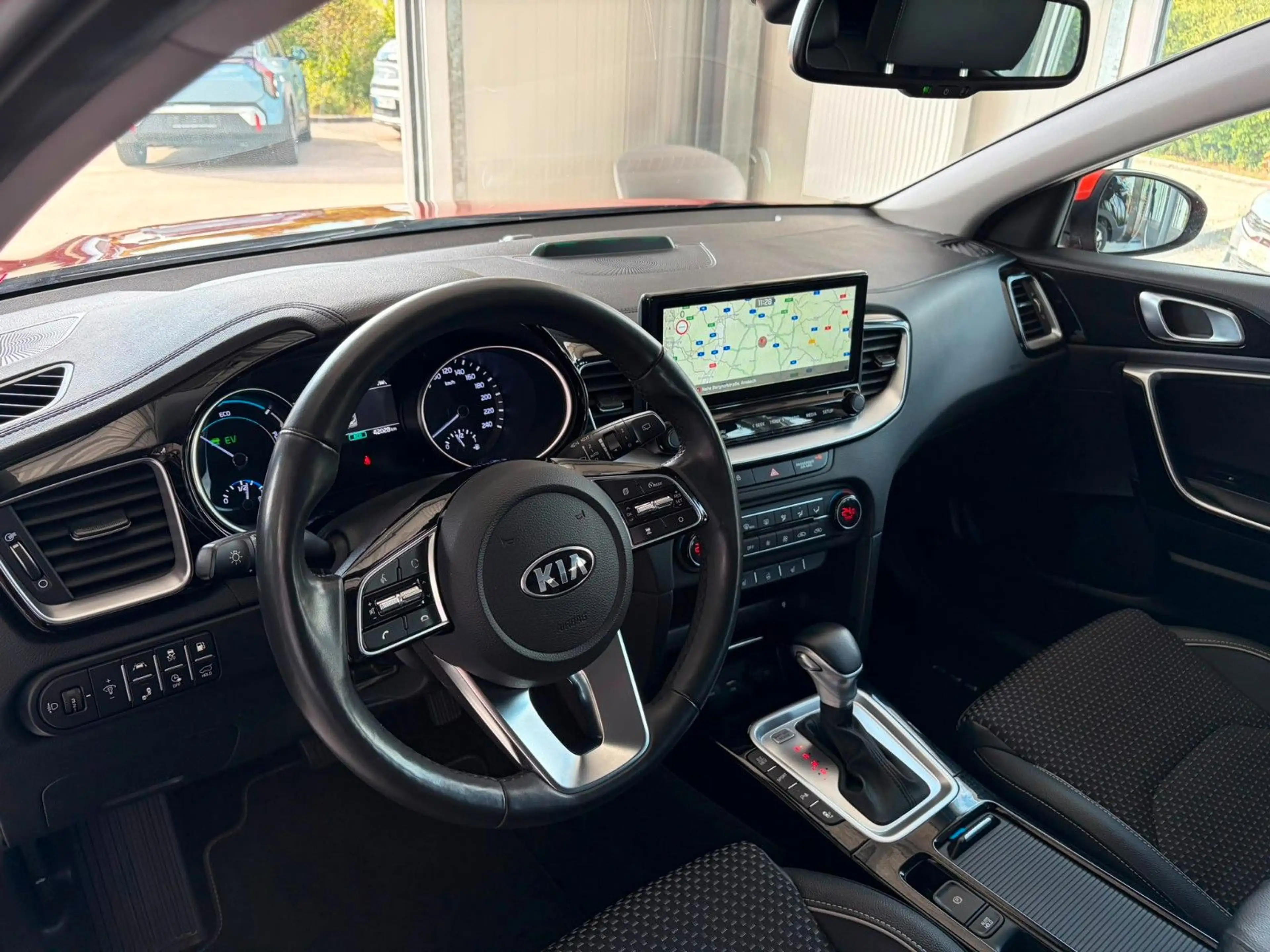 Kia XCeed 1.6 GDI Plug-In Hybrid Spirit *Navi*AHK* — photo 11
