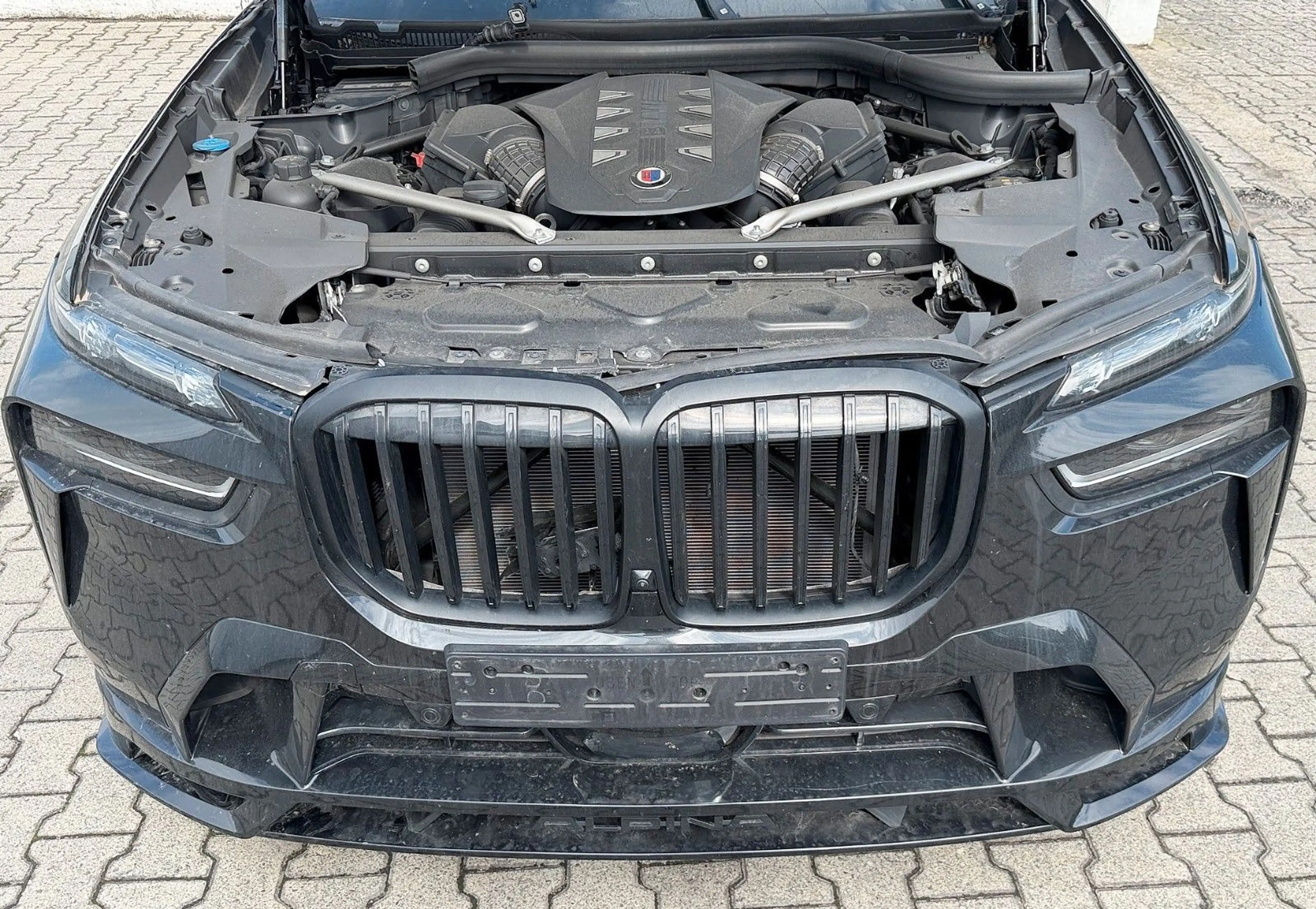 BMW X7 M XB7 ALPINA 2025