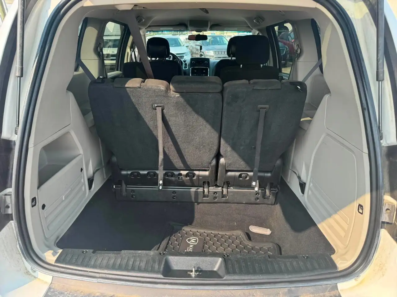 Dodge Grand Caravan fotografie Dodge Grand Caravan