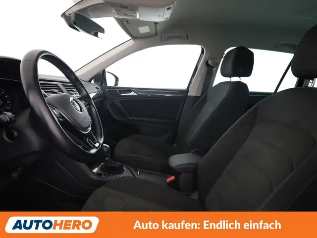 Volkswagen Tiguan view 10