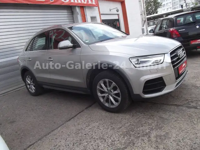 Audi Q3 view 2