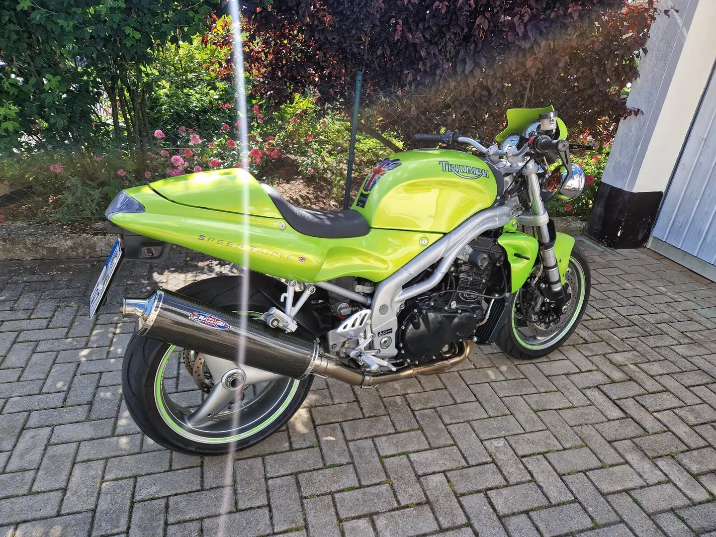 Triumph Speed Triple 955i 595N Зелений - 1