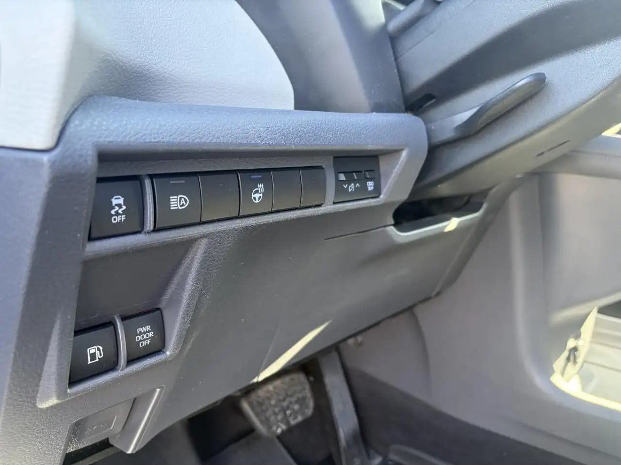 Toyota Sienna снимка Toyota Sienna