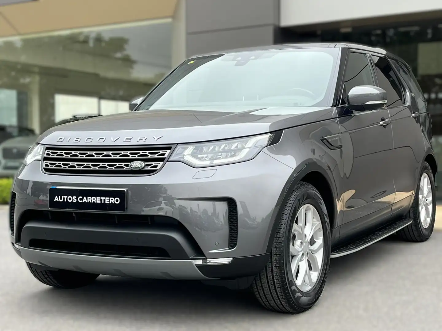 Land Rover Discovery 3.0TD6 SE Aut. Grigio - 1