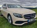 Mercedes-Benz E 200 E 200 d T 9G-TRONIC Gelb - thumbnail 1