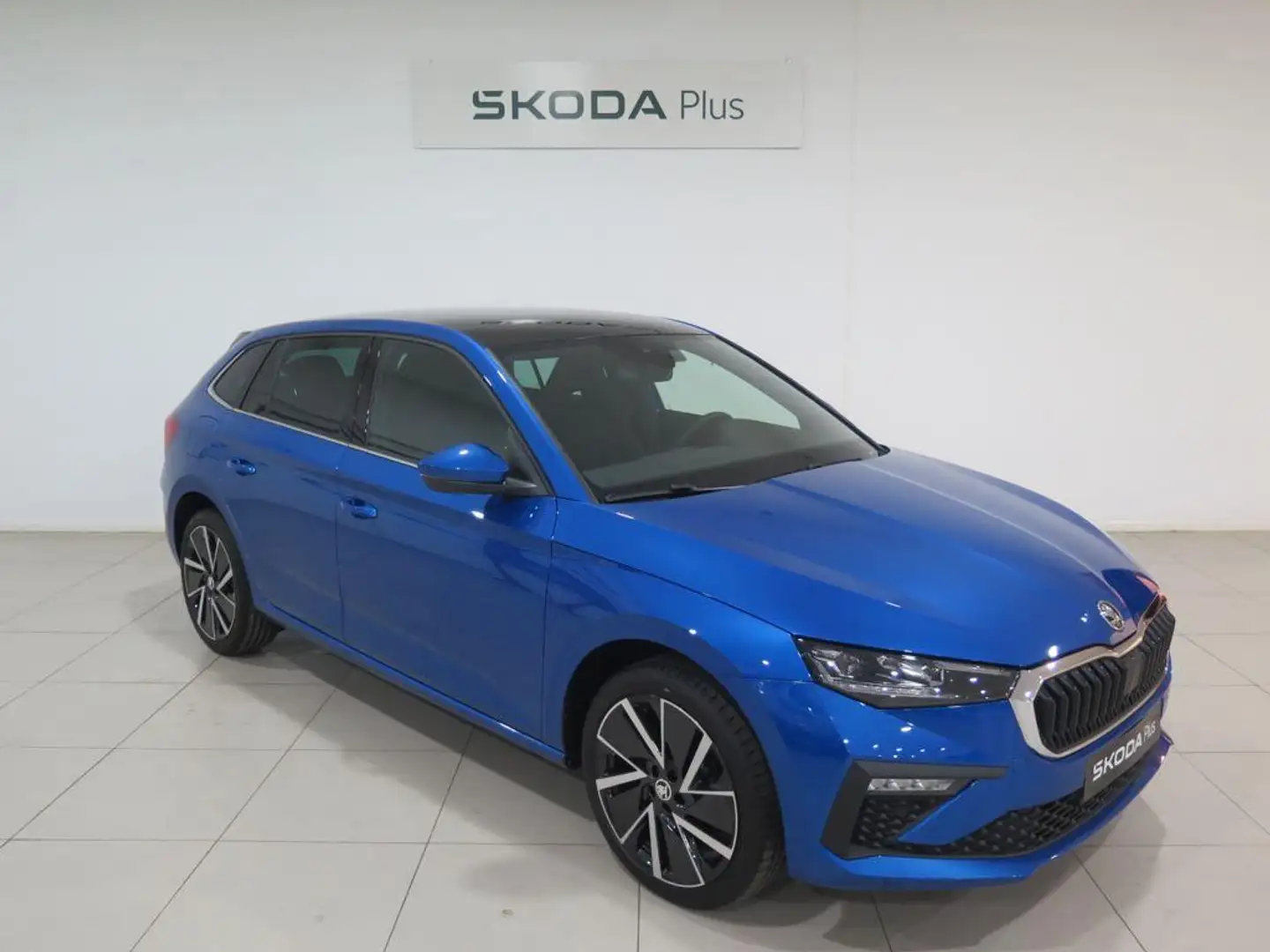 Skoda Scala 1.0 TSI Design DSG 85kW Azul - 1