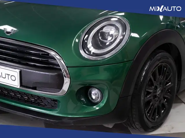 Mini Hatch view 9