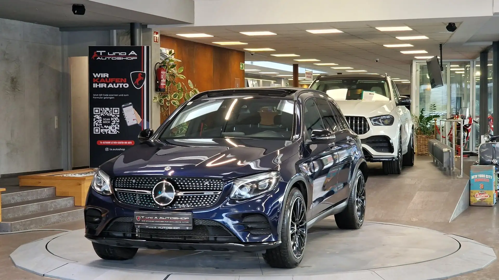 Mercedes-Benz GLC 43 AMG GLC 43 AMG 4Matic Aut. *Pano*Kamera*Burmester*AHK* Bleu - 2