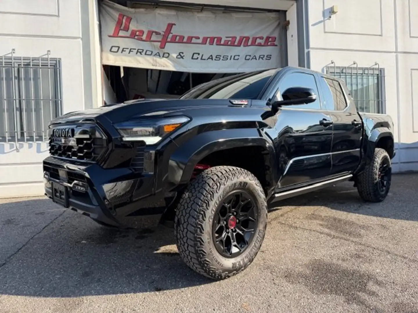 Toyota Tacoma TRD PRO 4x4 i FORCE TURBO HYBRID 443CV Schwarz - 1