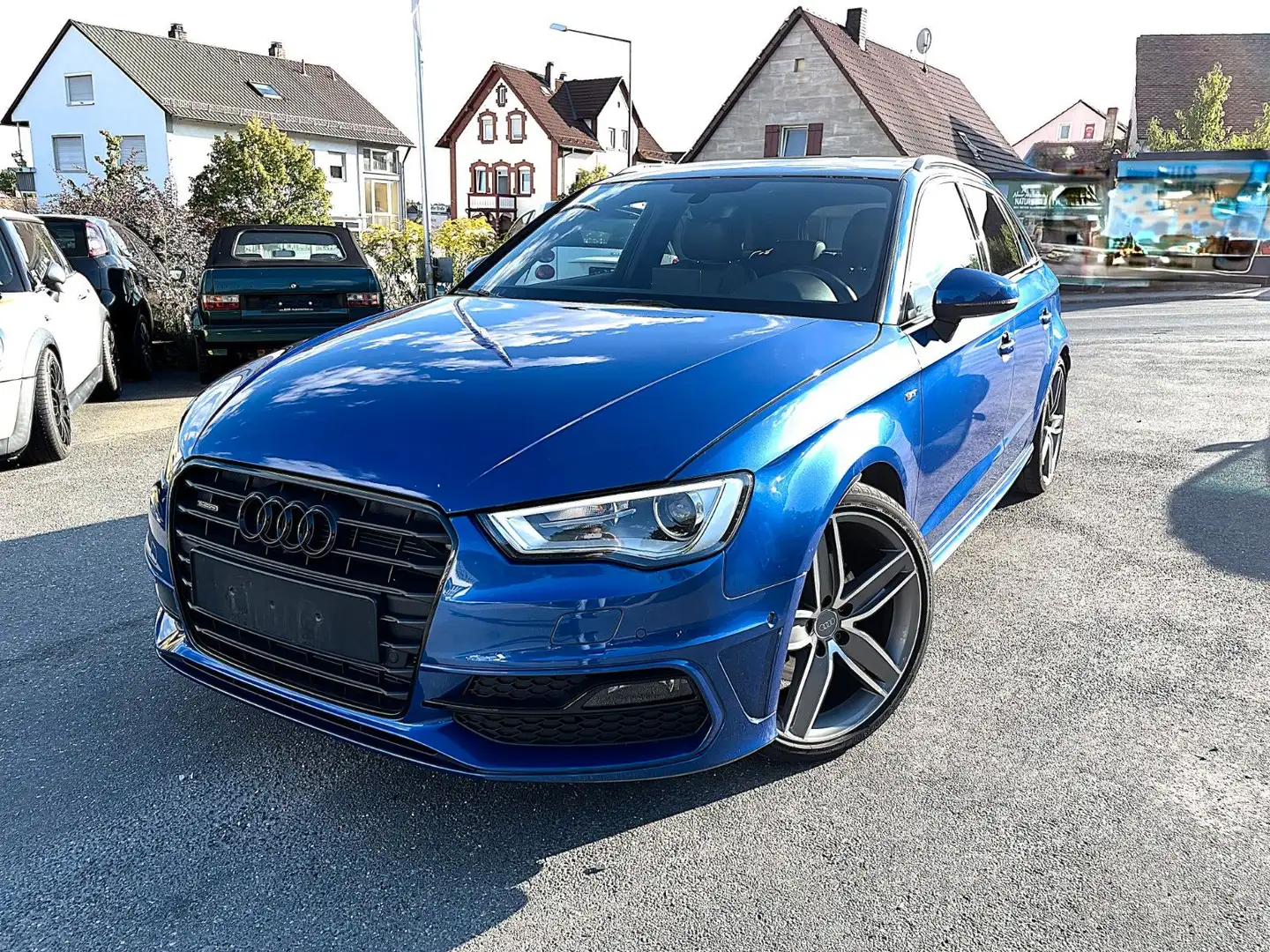 Audi A3 Sportback S line+Sportpaket quattro/PANO/NAVI Blau - 2