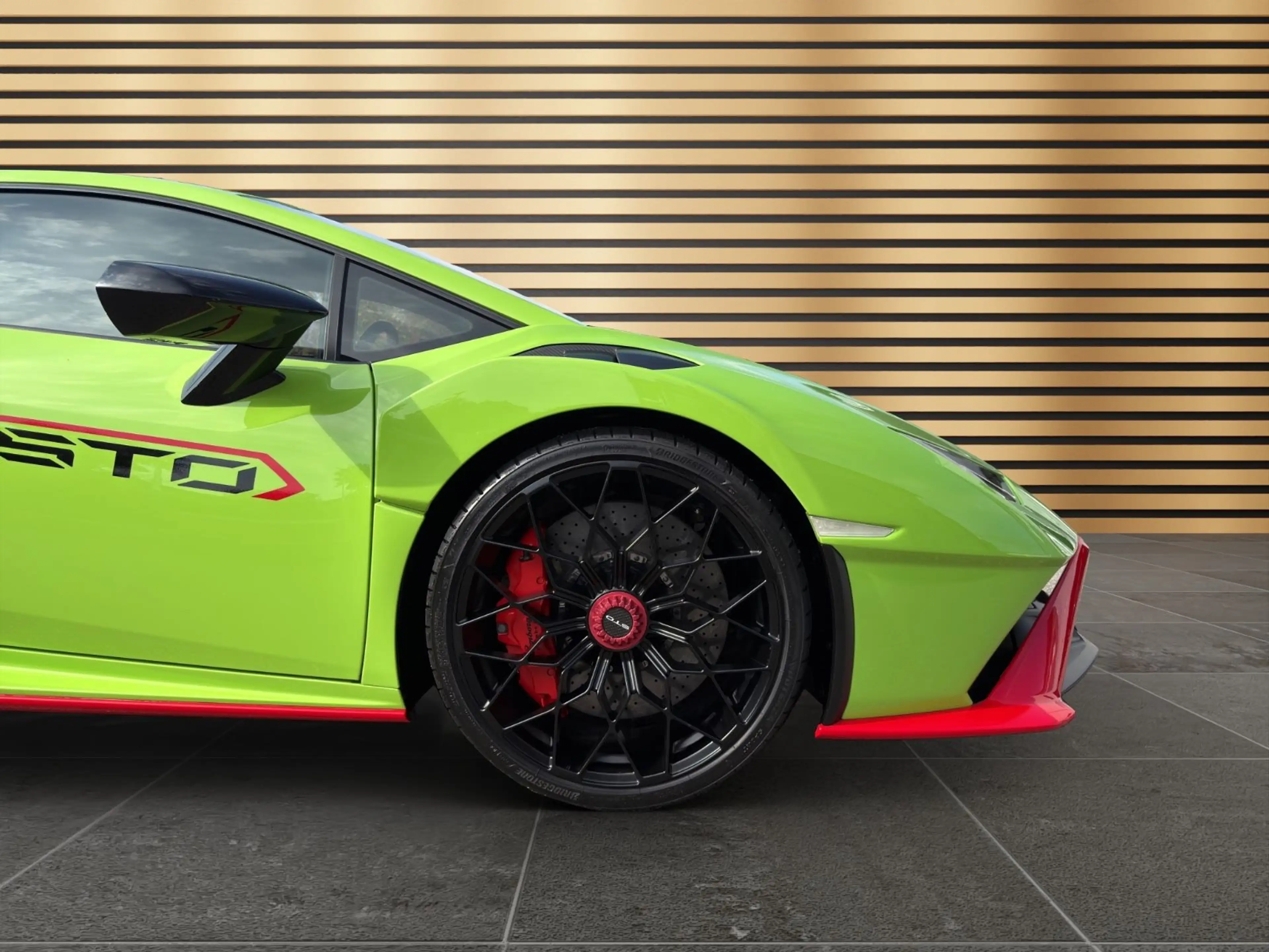 Lamborghini Huracán STO/Lift/PPF/CarPlay/60th Anniversary — photo 7