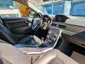 Volvo XC70 Momentum D5 5-Zylinder AWD +1.HD+STHZG+AHK+ Noir - thumbnail 15