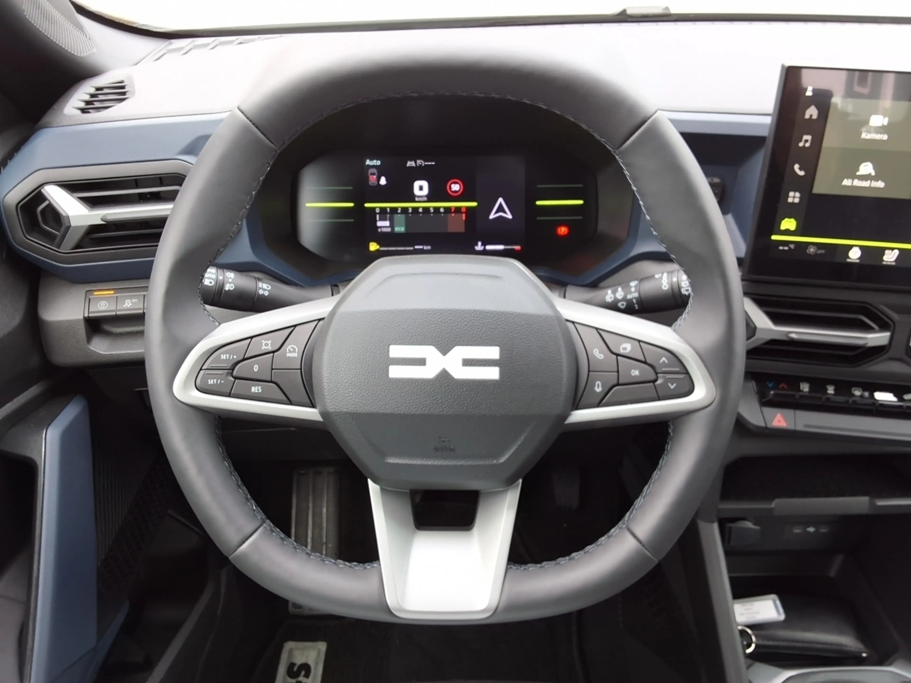 Dacia Bigster EXPRESSION  MILD HYBRID 130 4x4/PDC/ — photo 9