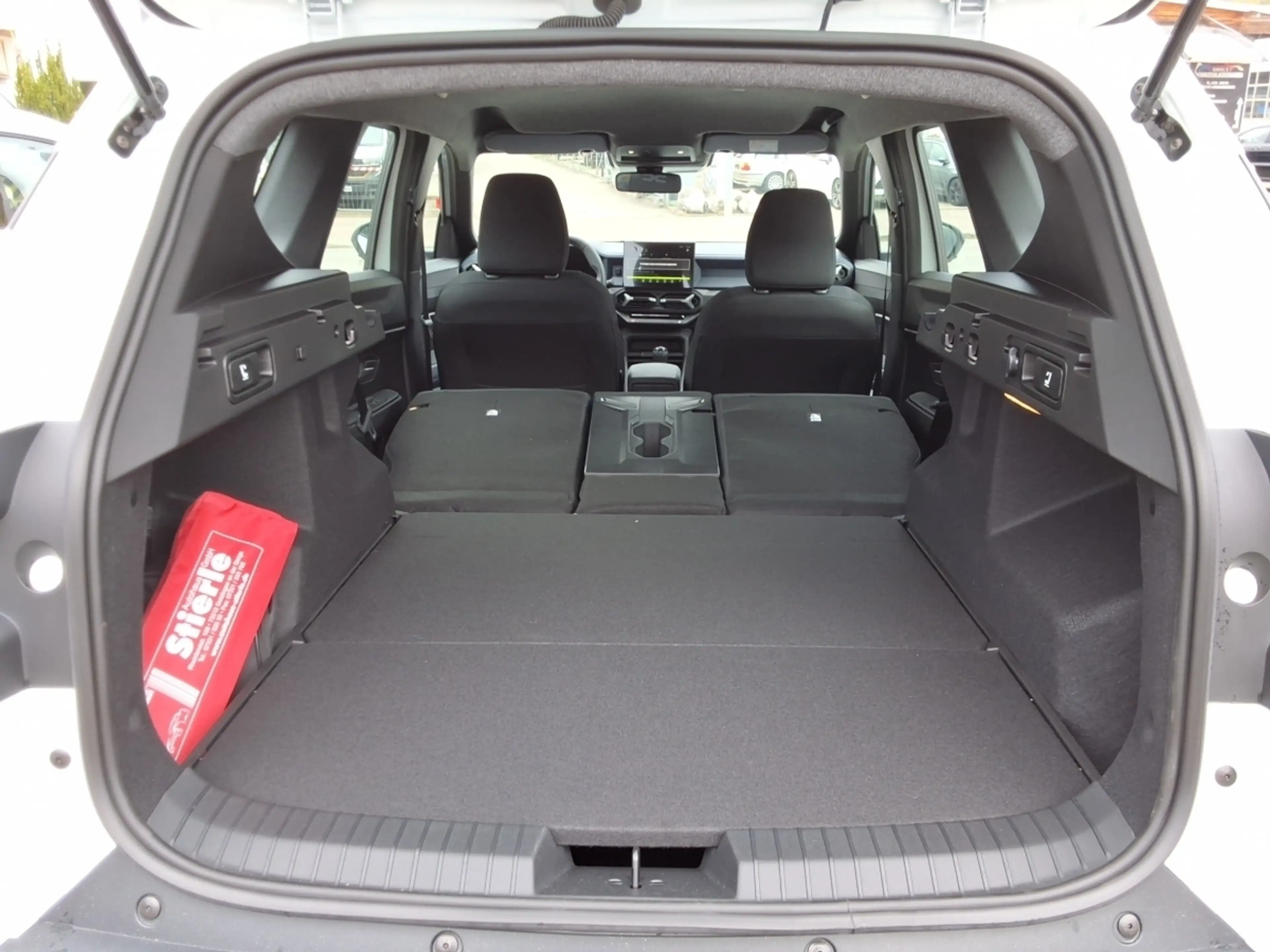 Dacia Bigster EXPRESSION  MILD HYBRID 130 4x4/PDC/ — photo 15