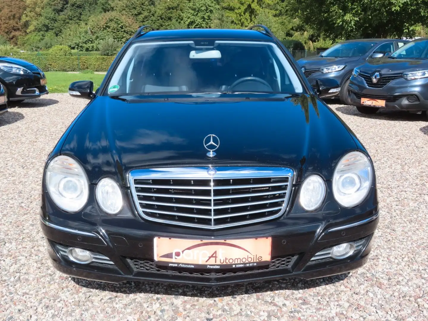 Mercedes-Benz E 220 E -Klasse T-Modell E 220 T CDI Schwarz - 2