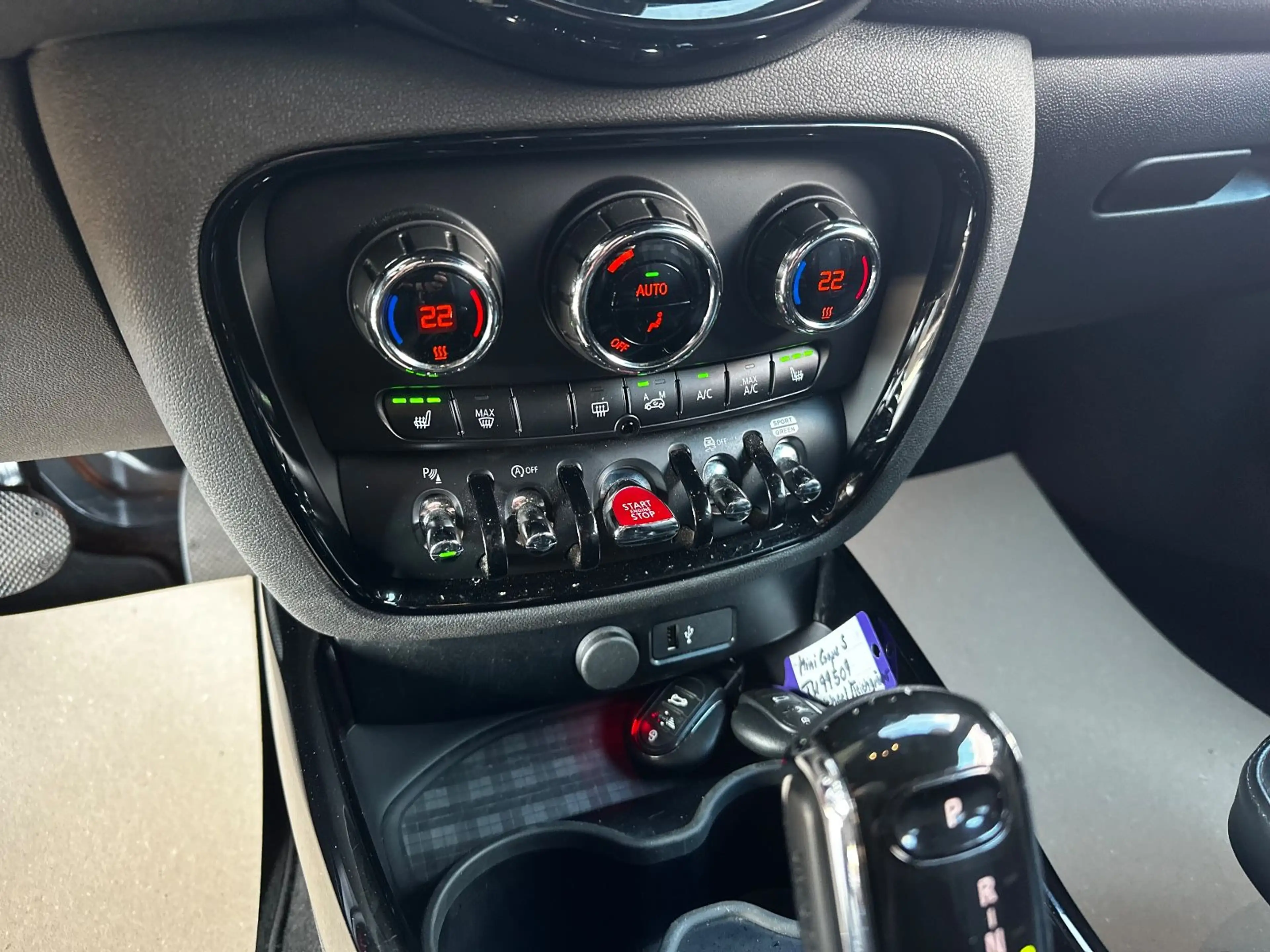 MINI Cooper S Clubman Cooper S "1 Hand"LEDER"NAVI"LED"SHZ"PDC" — photo 26