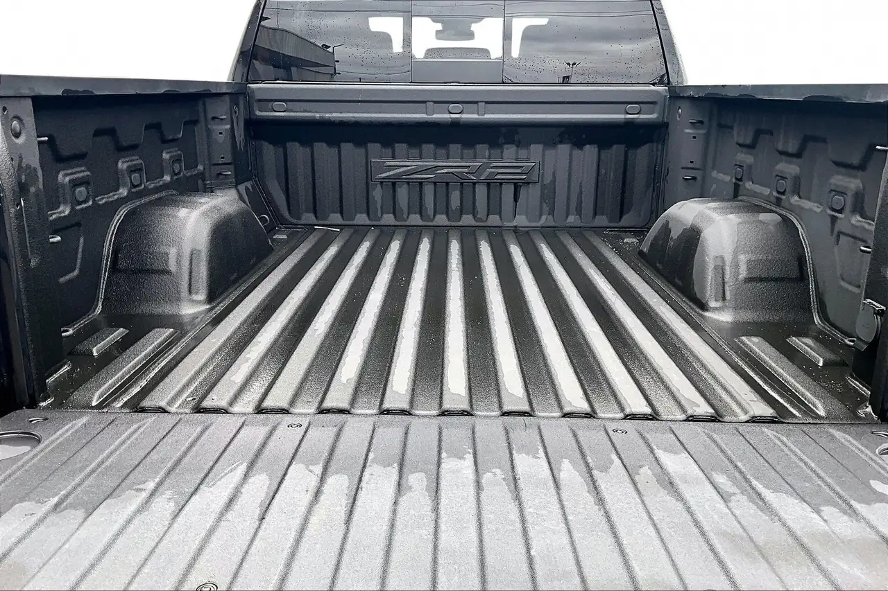 Chevrolet Silverado 1500 снимка Chevrolet Silverado 1500