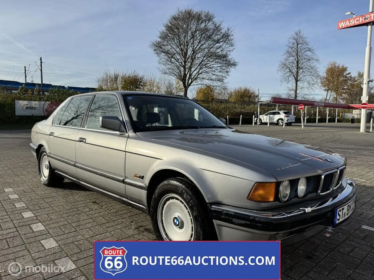 BMW 750 iL | 1989 | Route 66 Auctions Чорний - 1