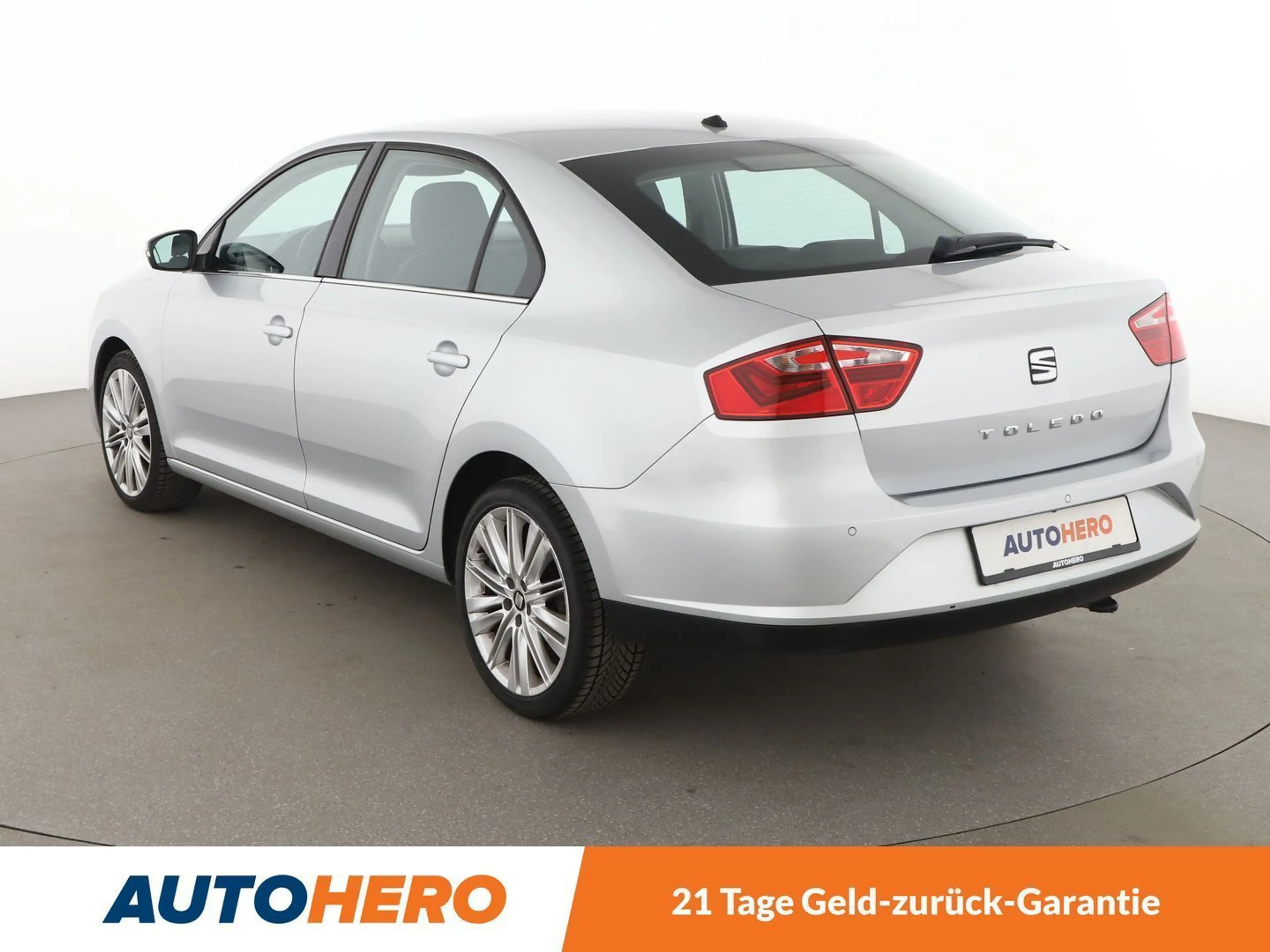 SEAT Toledo 1.4 TSI Xcellence Aut.*NAVI*TEMPO*PDC*SHZ* — photo 4