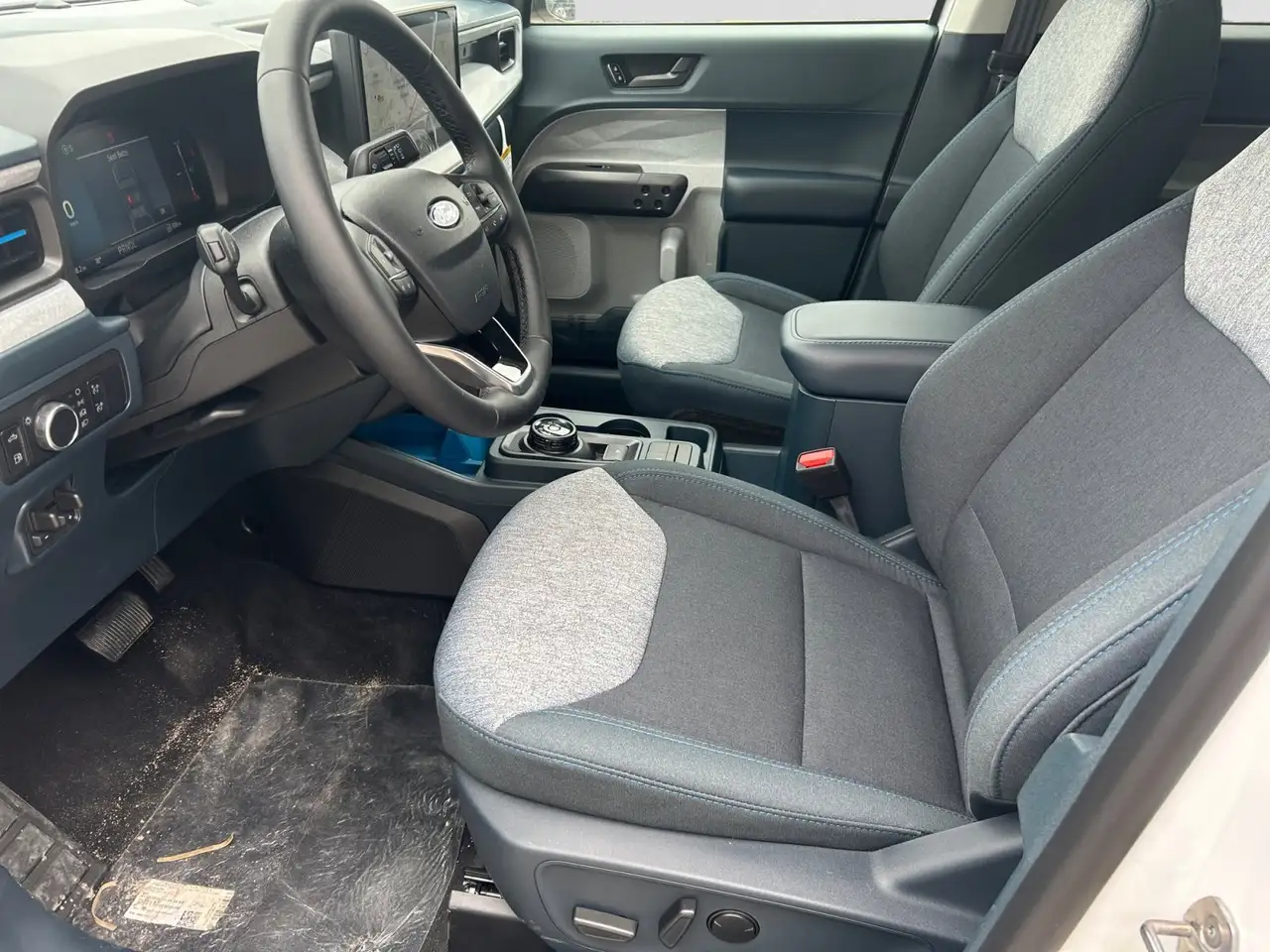 Ford Maverick снимка Ford Maverick