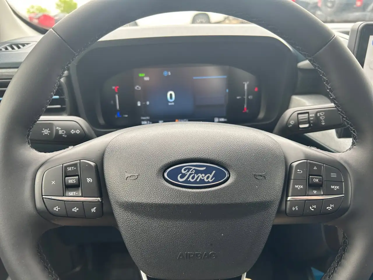 Ford Maverick снимка Ford Maverick