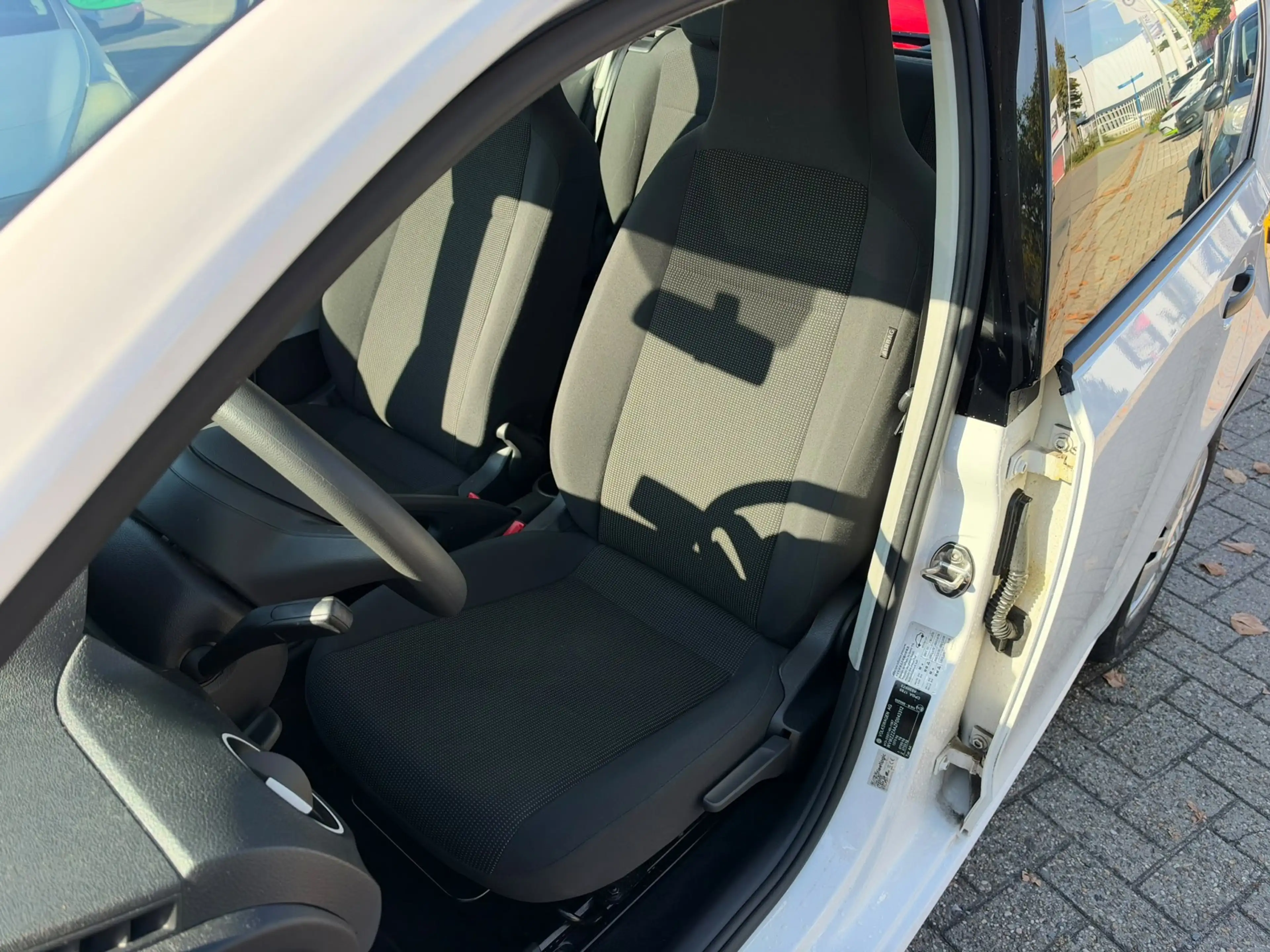 Volkswagen up! 1.0 take up! BlueMotion, Navi, Airco, NAP, 1ste ei — photo 9