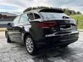 Audi A3 A3 SB Attraction 1,6 TDI S-tronic Attraction crna - thumbnail 2