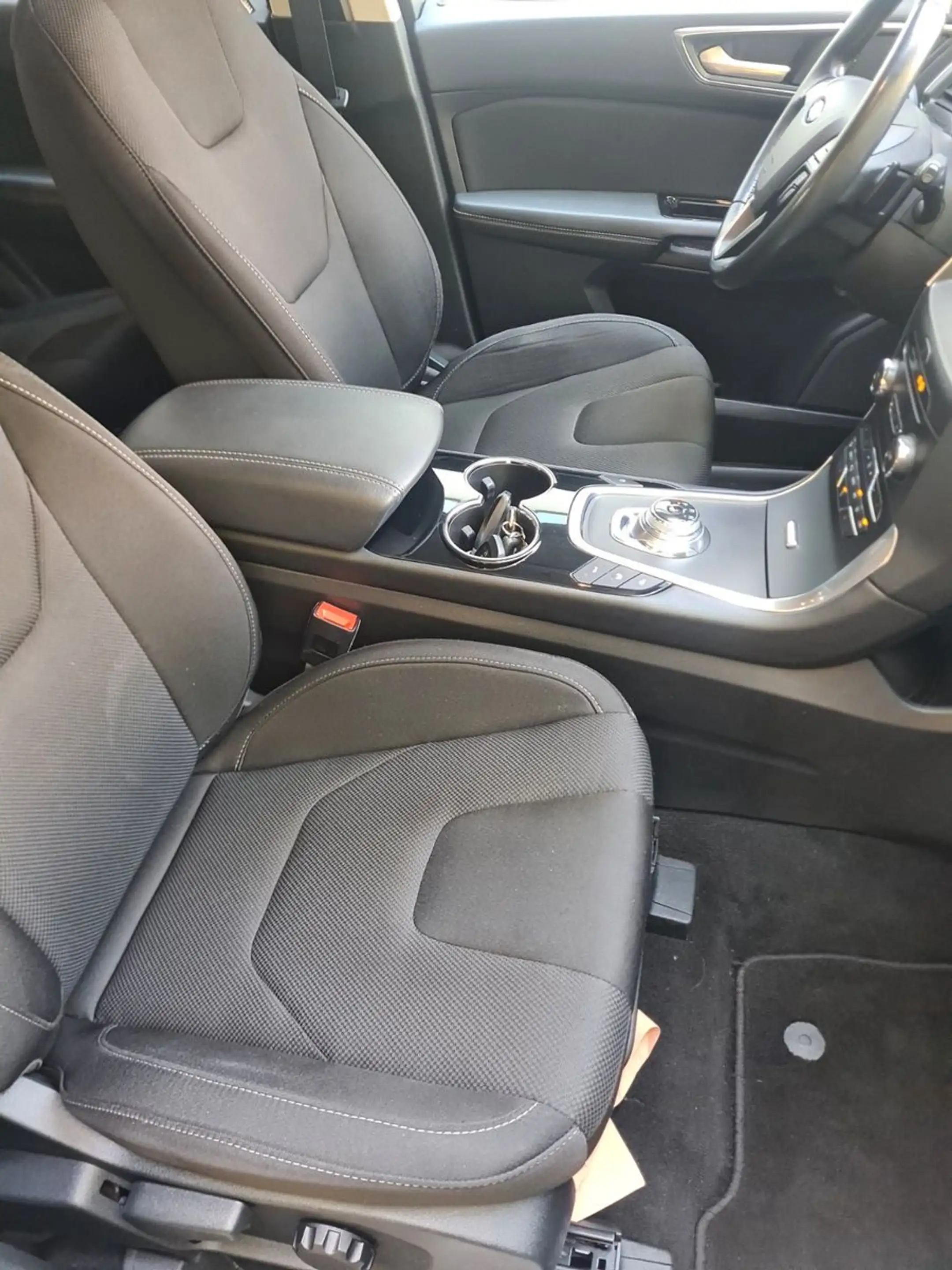 Ford S-Max Titanium *Garantie*Autom.*7-Sitz*Navi*RFK* — photo 13