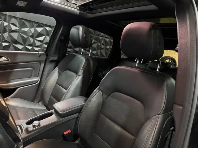 Mercedes-Benz B-Class view 9