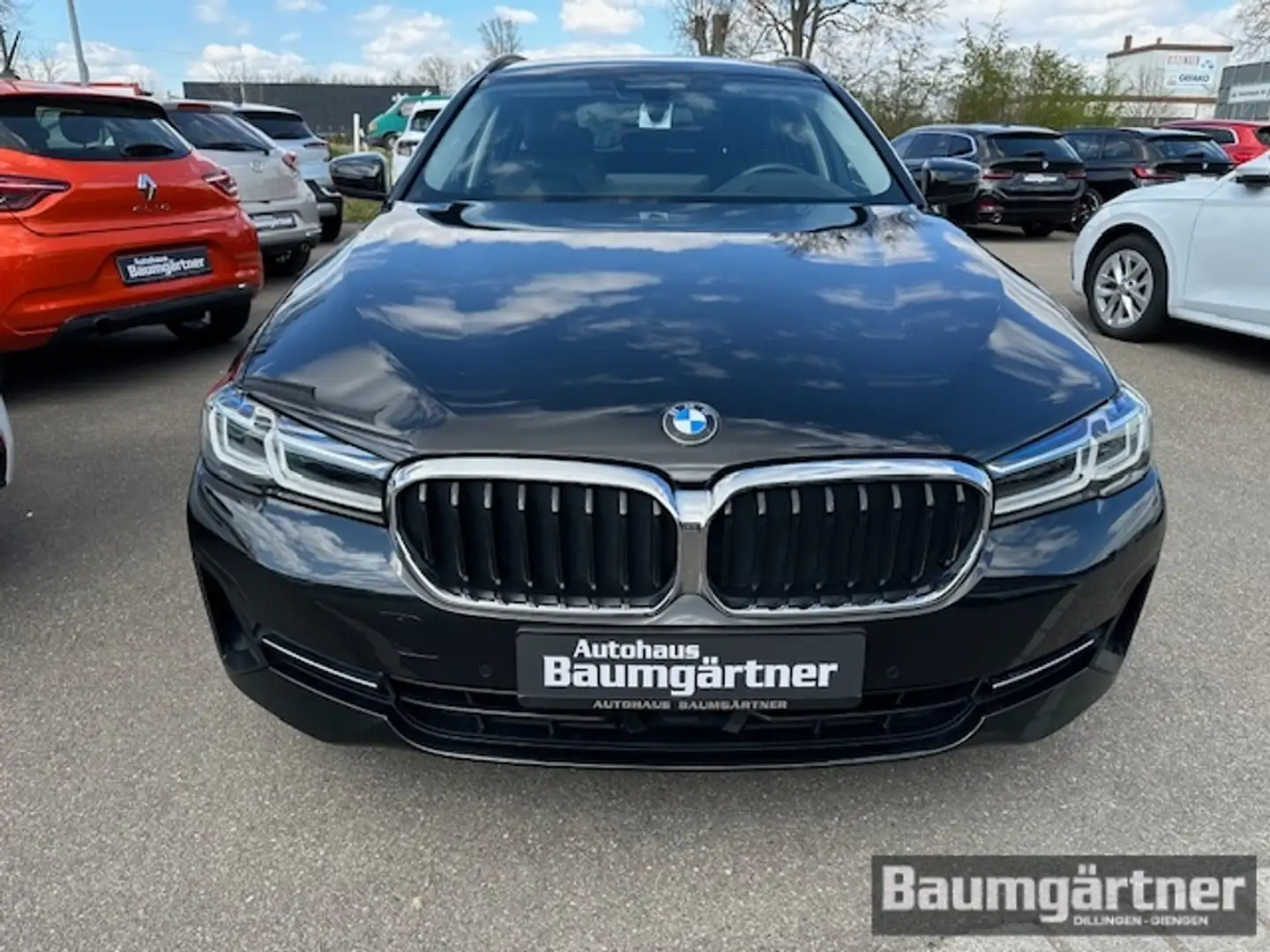 BMW 520 d Touring Auto Mild-Hybrid Kamera/PDC/Sitzh. Noir - 2