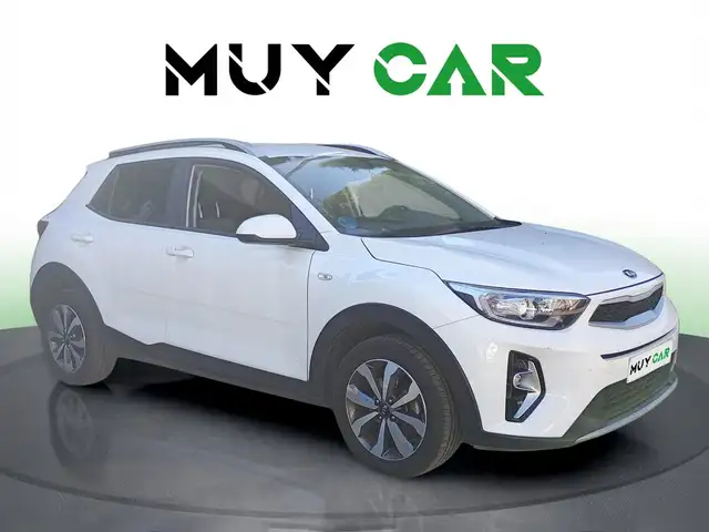 Kia Stonic 1.0 T-GDi MHEV Concept 100
