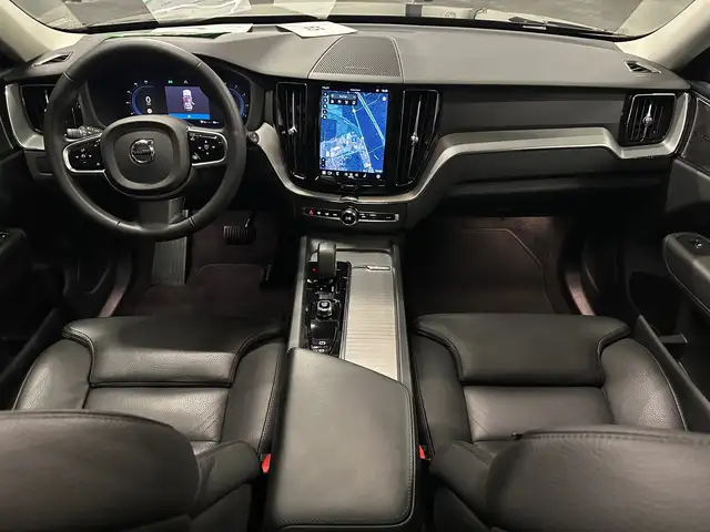 Volvo XC60 view 13