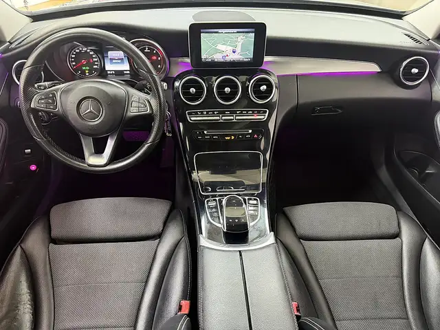 Mercedes-Benz C-Class view 6