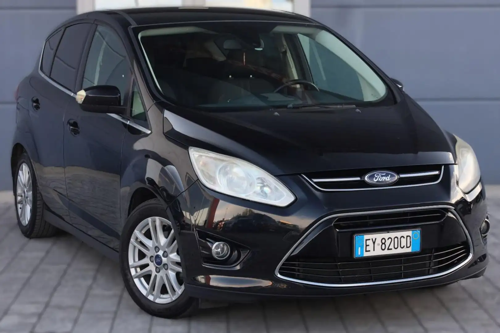 Ford C-Max 1.6 120CV GPL Titanium Negru - 1