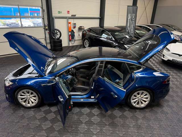 Tesla Model S MODEL S RAVEN LONG RANGE