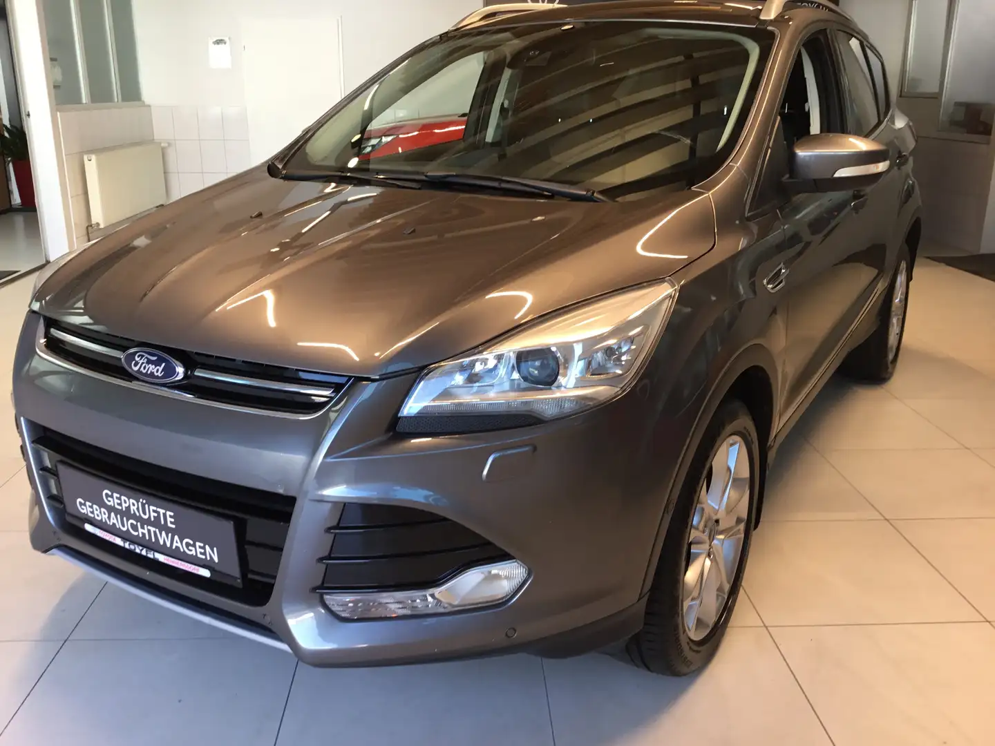 Ford Kuga Kuga 1,6 EcoBoost Titanium 4x4 Titanium Gris - 1