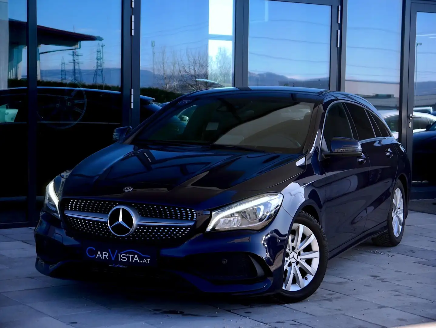 Mercedes-Benz Sonstige Aut. AMG-LINE Blau - 1