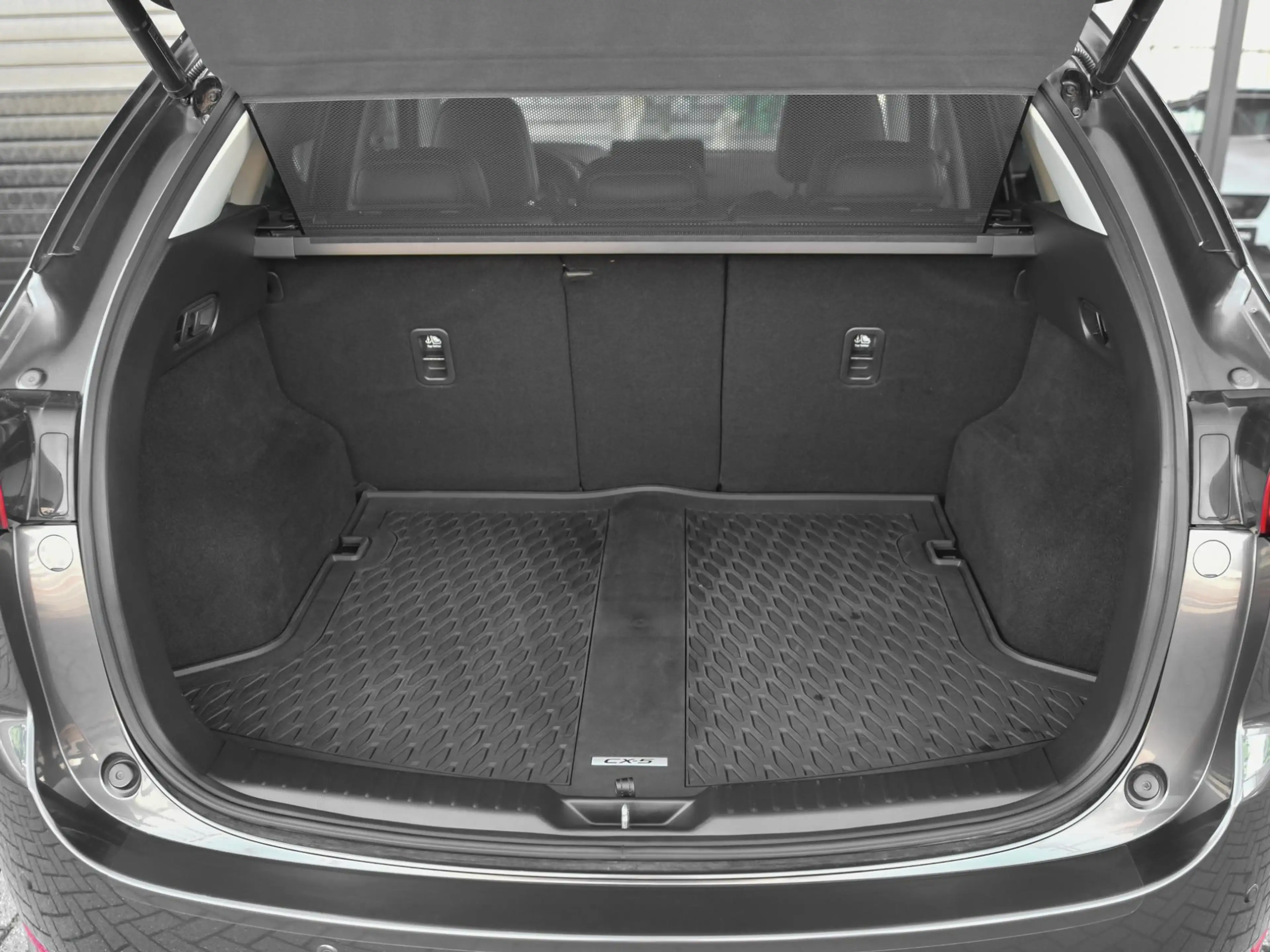 Mazda CX-5 2.5 SkyActiv-G 194 Luxury Leren bekleding ACC Trek — photo 12