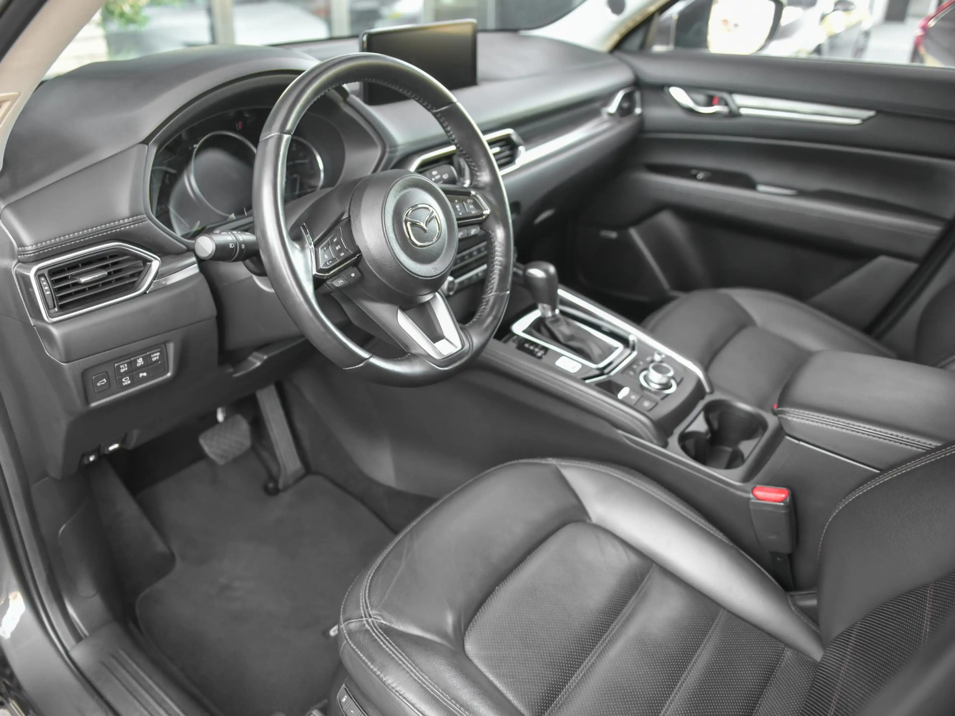 Mazda CX-5 2.5 SkyActiv-G 194 Luxury Leren bekleding ACC Trek — photo 3