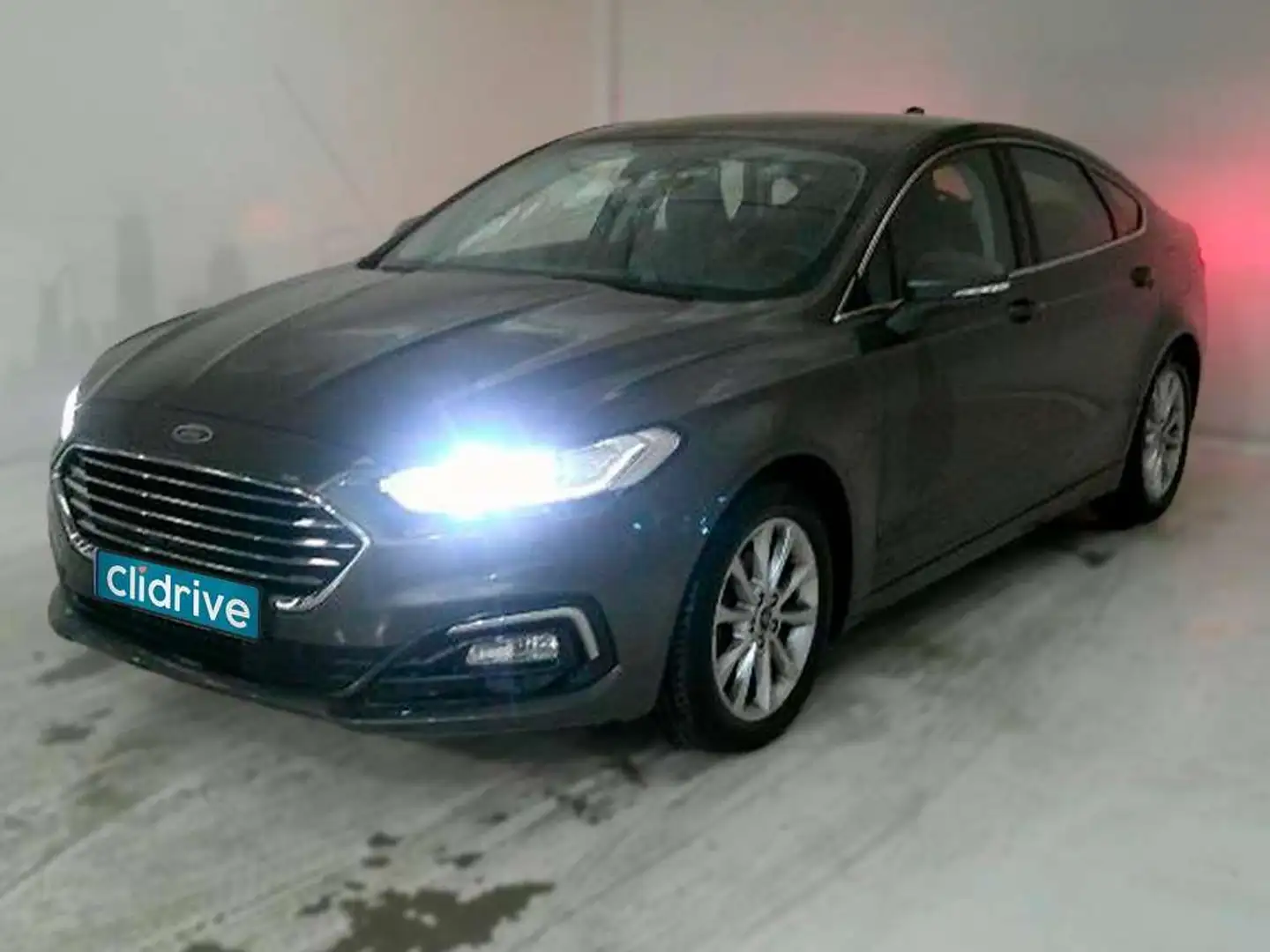 Ford Mondeo 2.2TDCi Titanium Gris - 2