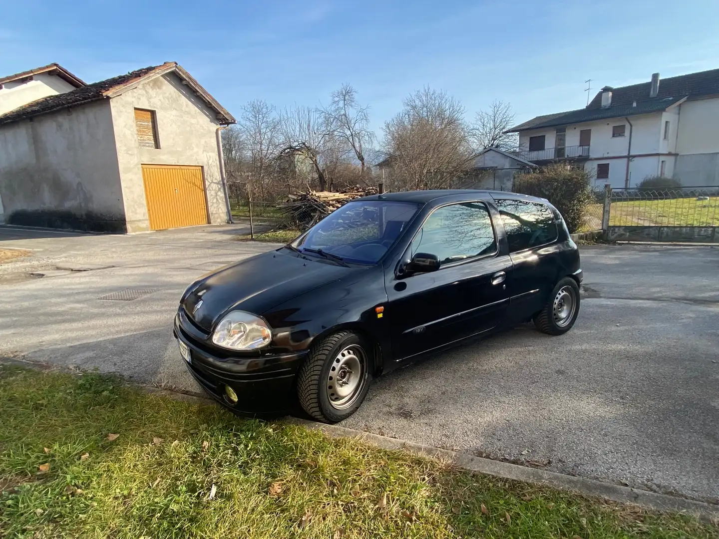 Renault Clio 3p 1.6 16v Negru - 1