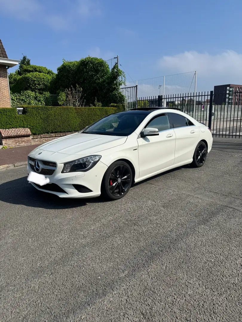 Mercedes-Benz CLA 220 CDI Fascination 7-G DCT A - 2
