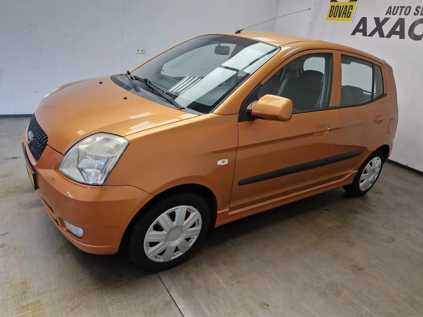 Kia Picanto 1.0 Bling AIRCO ! NIEUWE APK ! RIJD PRIMA ! Orange - 2
