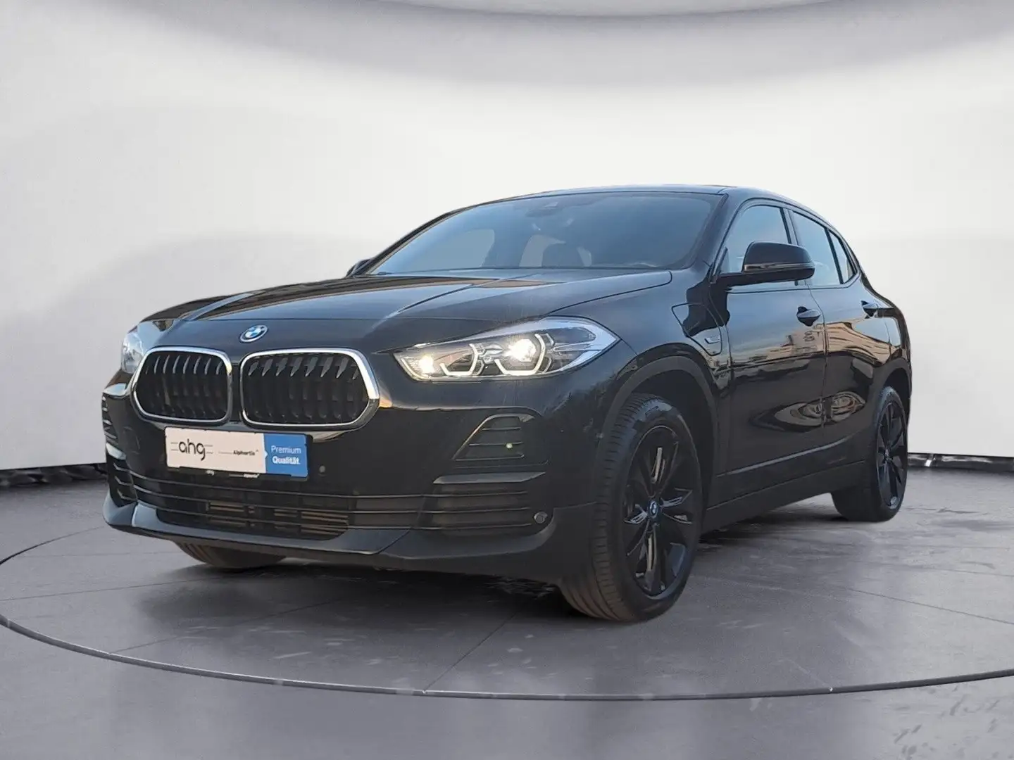 BMW X2 xDrive25e Advantage Plus Steptronic Aut. PDC Schwarz - 2