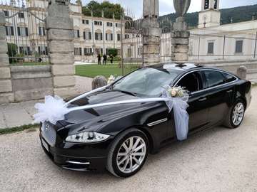 XJ IX 2010 3.0d V6 Premium Luxury auto