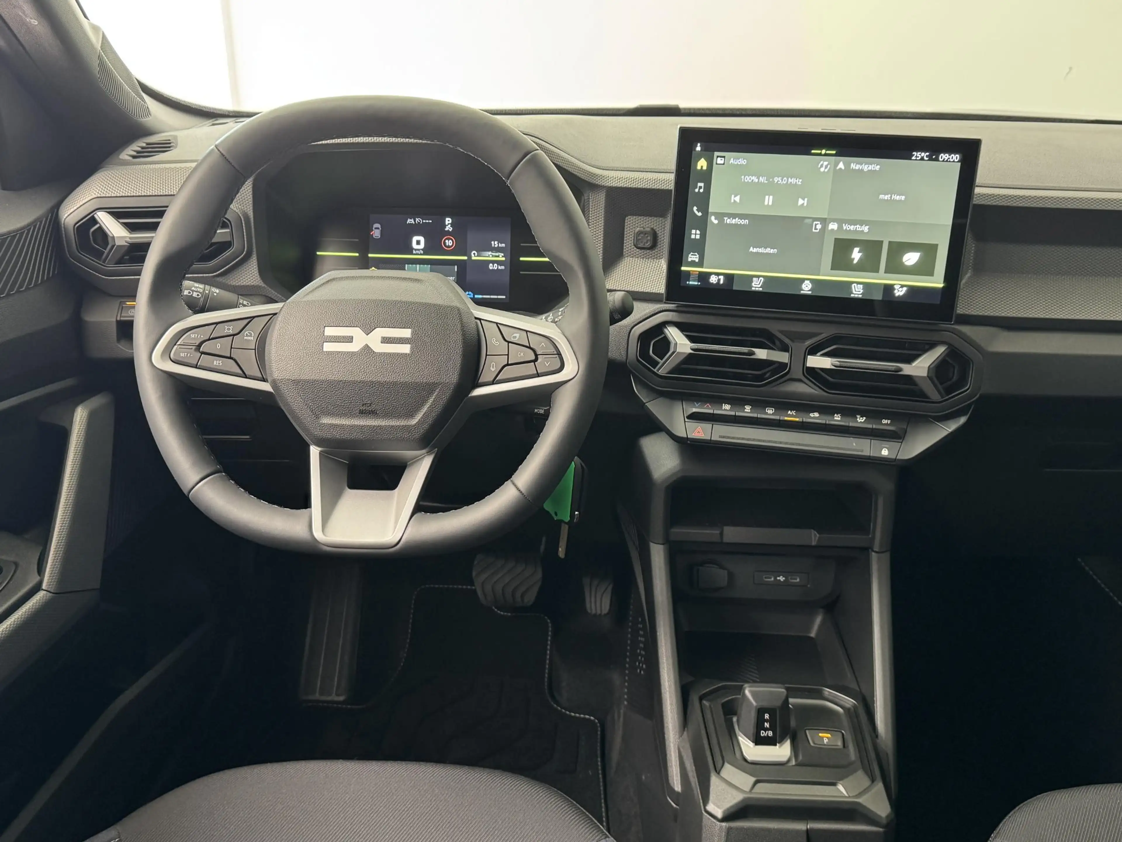 Dacia Duster 1.8 hybrid 155 expression | Nieuw uit voorraad | N — photo 8